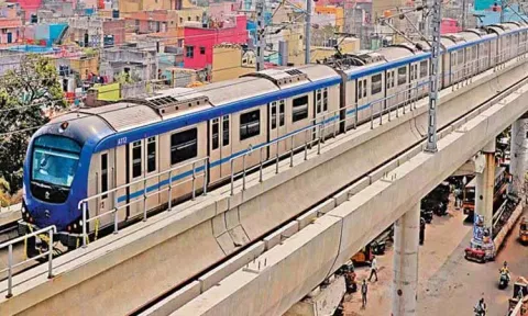 தொழில்நுட்பக்கோளாறால் பாதிக்கப்பட்ட சென்னை மெட்ரோ ரெயில் சேவை சீரானது