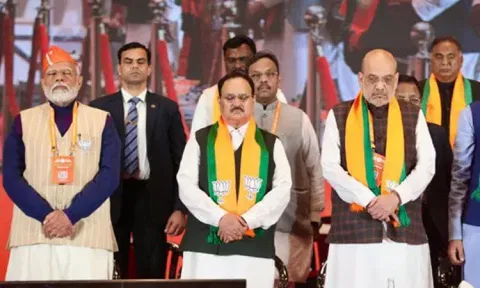 அடிமைத்தனத்தின் அடையாளங்களில் இருந்து நாட்டை விடுதலை செய்ய பிரதமர் மோடி அழைப்பு - அமித்ஷா பெருமிதம்