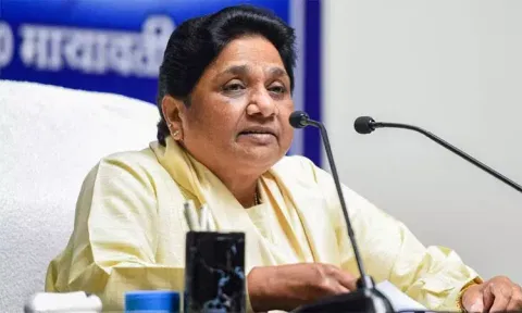 நாடாளுமன்ற தேர்தலில் கூட்டணியா..? வதந்திகளுக்கு முற்றுப்புள்ளி வைத்த மாயாவதி