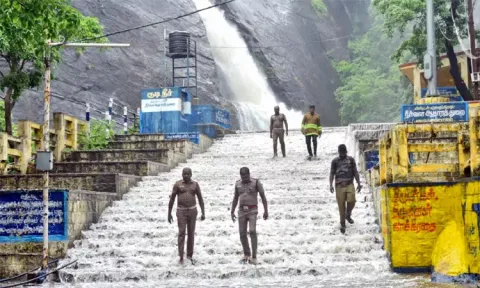 குற்றால அருவி நிர்வாகத்தை வனத்துறையிடம் ஒப்படைக்க முடிவு