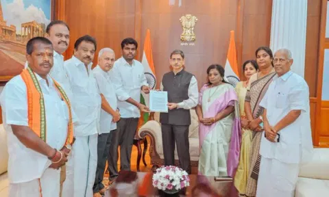 கள்ளக்குறிச்சி சம்பவம்: கவர்னர் ஆர்.என்.ரவியுடன் அண்ணாமலை சந்திப்பு