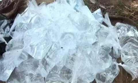 விக்கிரவாண்டி அருகே சாராயம் குடித்த 11 பேர் மருத்துவமனையில் அனுமதி