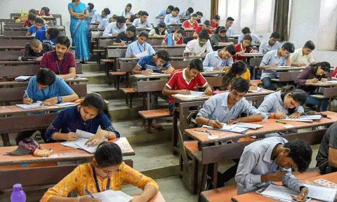 டிஎன்பிஎஸ்சி குரூப் 2 - 2,327 இடங்களுக்கு 7.90 லட்சம் பேர் விண்ணப்பம்
