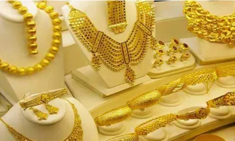 தங்கம் விலை சற்று சரிவு...இன்றைய நிலவரம் என்ன?