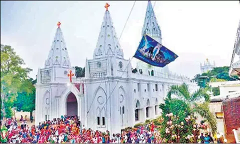பூண்டி மாதா பிறப்பு பெருவிழா.. நாளை கொடியேற்றம்