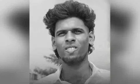 மாணவர்கள் மோதலில் படுகாயமடைந்த கல்லூரி மாணவர் சிகிச்சை பலனின்றி உயிரிழப்பு