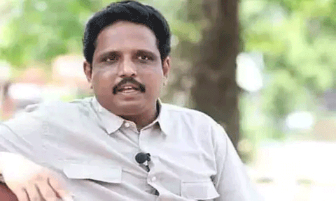 'ரெயில் பயணம் சார்ந்த பதற்றத்தில் இருந்து விடுபடுவதற்குள் அடுத்த விபத்து நடக்கிறது' - சு.வெங்கடேசன்
