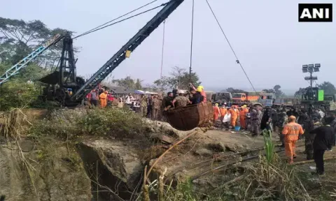 அசாம் சுரங்க விபத்து: 44 நாட்களுக்கு பிறகு மீட்கப்பட்ட தொழிலாளர்களின் உடல்கள்