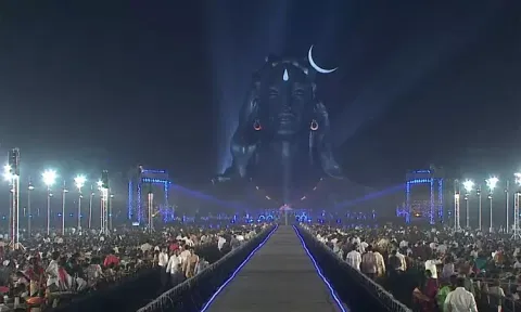 ஈஷா மகா சிவராத்திரி விழா.. ஈசனை கொண்டாட தயாராகும் பக்தர்கள்