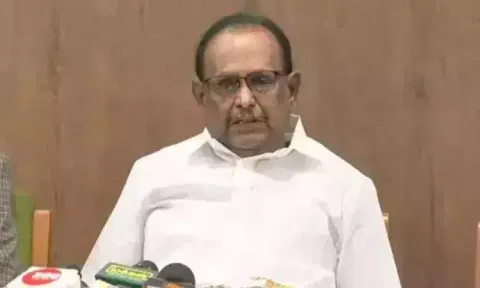 தனது கள்ளக்கூட்டணியை காப்பாற்ற இரட்டை வேடம் போடும் அதிமுக: அமைச்சர் ரகுபதி பதிலடி