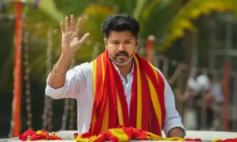 தவெகவின் 6-ம் கட்ட மாவட்ட செயலாளர்கள் பட்டியல் இன்று வெளியீடு