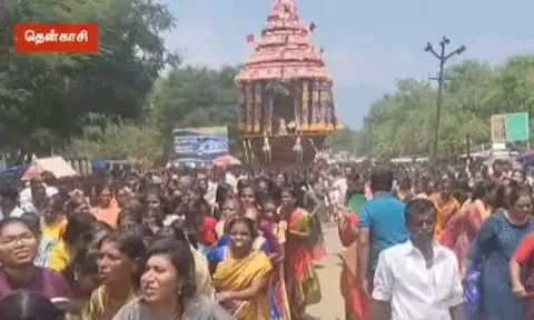 தென்காசி சிவசைலநாதர் கோவில் தேரோட்டம் - பெண்கள் மட்டும் இழுத்த அம்பாள் தேர்