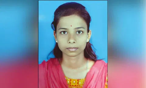 சிபிஎஸ்இ தேர்வில் தோல்வி: பிளஸ்-2 மாணவி விஷம் குடித்து தற்கொலை