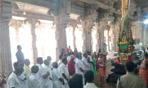 கண்டதேவி சொர்ண மூர்த்தீஸ்வரர் கோவில் தேரோட்ட விழா கொடியேற்றம்