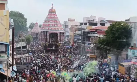 சிதம்பரத்தில் ஆனித் திருமஞ்சன தேரோட்டம்- ஆயிரக்கணக்கான பக்தர்கள் தரிசனம்