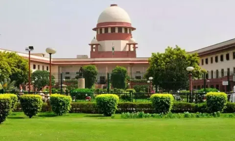 கவர்னர்கள் விவகாரம்; ஜனாதிபதியின் கேள்விகளுக்கு அனைத்து மாநில அரசுகளும் பதிலளிக்க சுப்ரீம் கோர்ட்டு உத்தரவு
