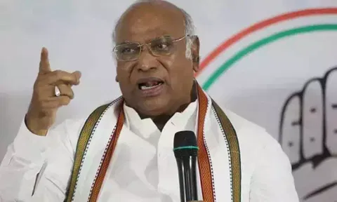 'தேர்தல் ஆணையம் பிரதமர் மோடியின் கைப்பாவை ஆகிவிட்டது' - மல்லிகார்ஜுன் கார்கே