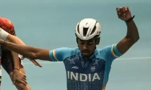 உலக ஸ்பீட் ஸ்கேட்டிங்: தங்கம் வென்று தமிழக வீரர் வரலாற்று சாதனை