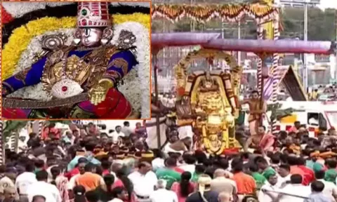 திருப்பதி பிரம்மோற்சவ விழா 3-வது நாள்: சிம்ம வாகனத்தில் மலையப்பசாமி வீதிஉலா