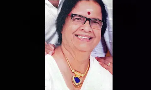 நடிகை அம்பிகா- ராதாவின் தாயார் காலமானார்