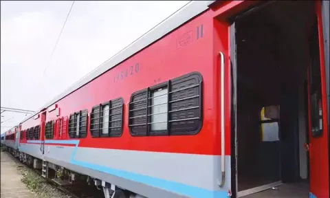 திருச்சி-திருவனந்தபுரம் இன்டர்சிட்டி ரெயிலில் இன்று முதல் எல்.எச்.பி. பெட்டிகள் இணைப்பு