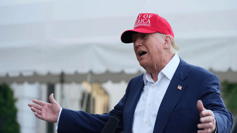  US President Donald Trump 