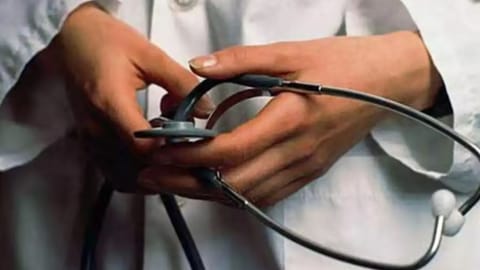 Kolkata hospital cures girl who failed to close mouth for 900 days due to neurological disorder