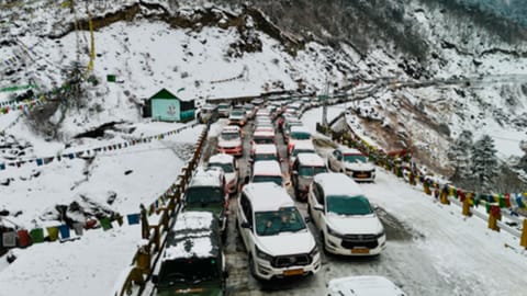  The Indian Army has carried out a swift rescue operation under 'Operation Himrahat' in the high-altitude areas of East Sikkim