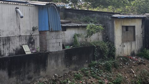 Wastewater and sewage being let into the Otteri Nullah and also stormwater drains