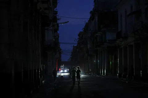 Systemic Collapse: The end of Cuba’s
Socialist Illusion