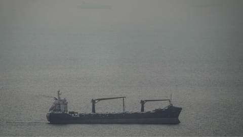  Strait of Hormuz 