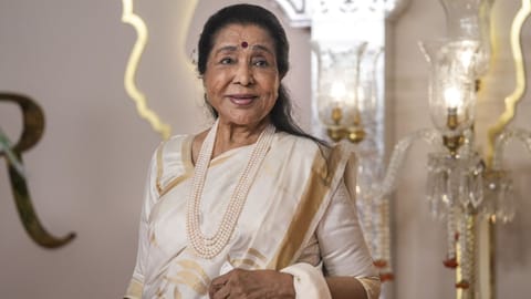 Singer Asha Bhosle 