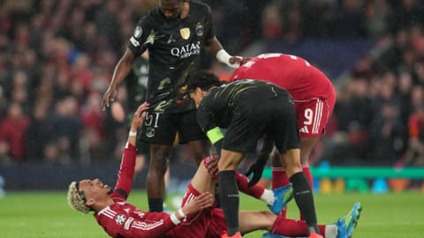 France striker Hugo Ekitikehurt his right leg when he slipped in the 27th minute of the second-leg match at Anfield