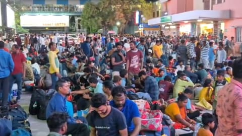 workers from West Bengal at Tambaram railway station
