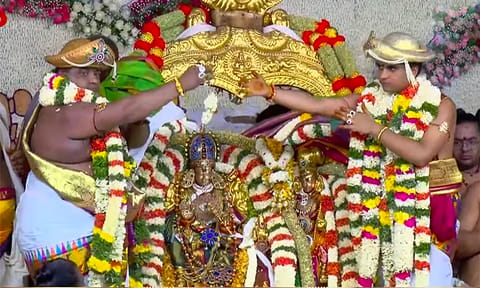 Meenakshi Amman and Sundareswarar Thirukalyanam
