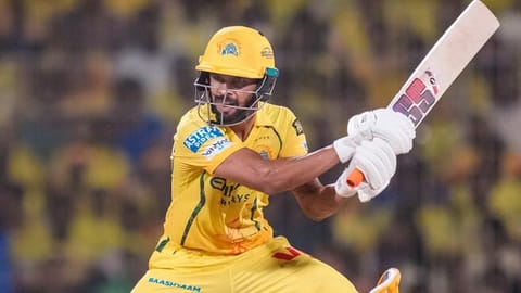 Ruturaj Gaikwad gains touch during CSK's chase.
