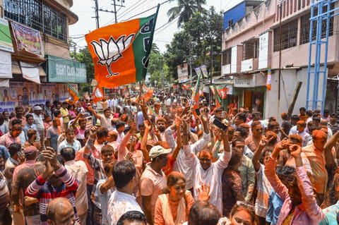 Kolkata: BJP supporters celebrate the party's lead during vote tabulation on the day of Assembly election results, in Kolkata, Monday, May 4, 2026. 