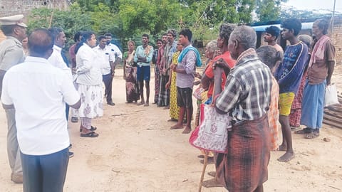 DLSA secretary Jenitha interacts with rescued Irula tribals