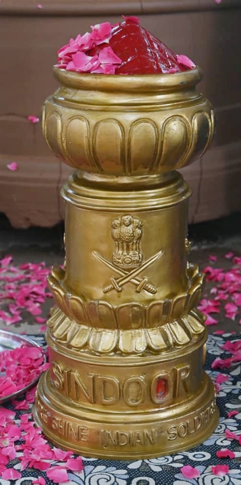 An eight-foot memorial pillar made of panchaloha to commemorate the Operation Sindoor is being readied at Kumbakonam
