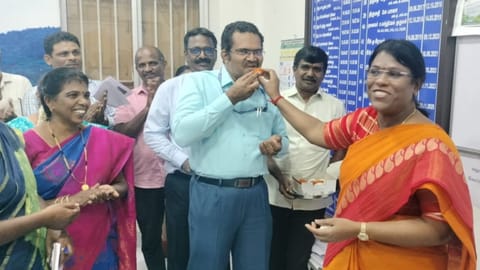 Alagu Meena visited the District Chief Education Office in Nagercoil and shared sweets with Prince Arockiaraj in a joyful moment, in the presence of education department officials and staff.