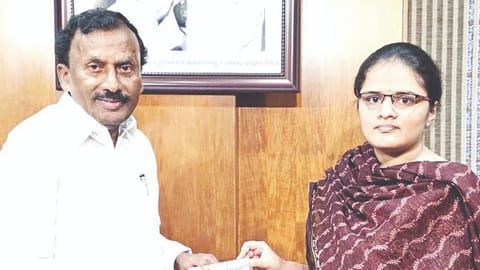 Manidhanaeyam IAS