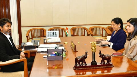 During an interaction between CM Vijay and TAFE Chairman and Managing Director Mallika Srinivasan and Vice-Chairman Lakshmi Venu discussed industrial growth, export expansion and enhancement of manufacturing capabilities.