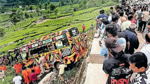2 TN tourists die in Munnar mishap