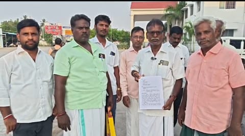 Sankarapuram villagers protest