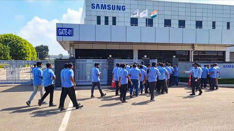 Samsung faces major strike