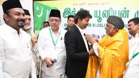 CM Vijay with KM Kader Mohideen