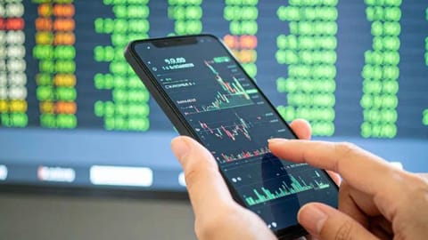 Stock markets rally in early trade tracking positive trend in global peers