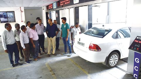 GCC Commissioner inspects MLP, flood mitigation works
