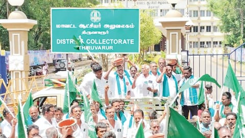 Members of farmers’ associations staging a protest in Tiruvarur 