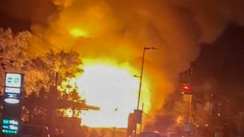 Fire broke out at Halalpura firecracker market in Bhopal, Madhya Pradesh.